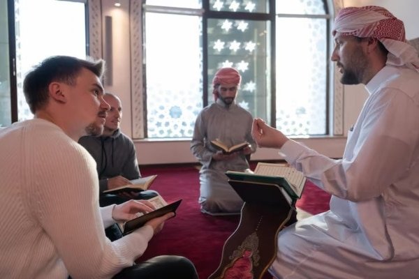 Affordable Ramadan Umrah Deals: Why Manchester is Becoming a Hub? 5 1 600 x 400 px 4