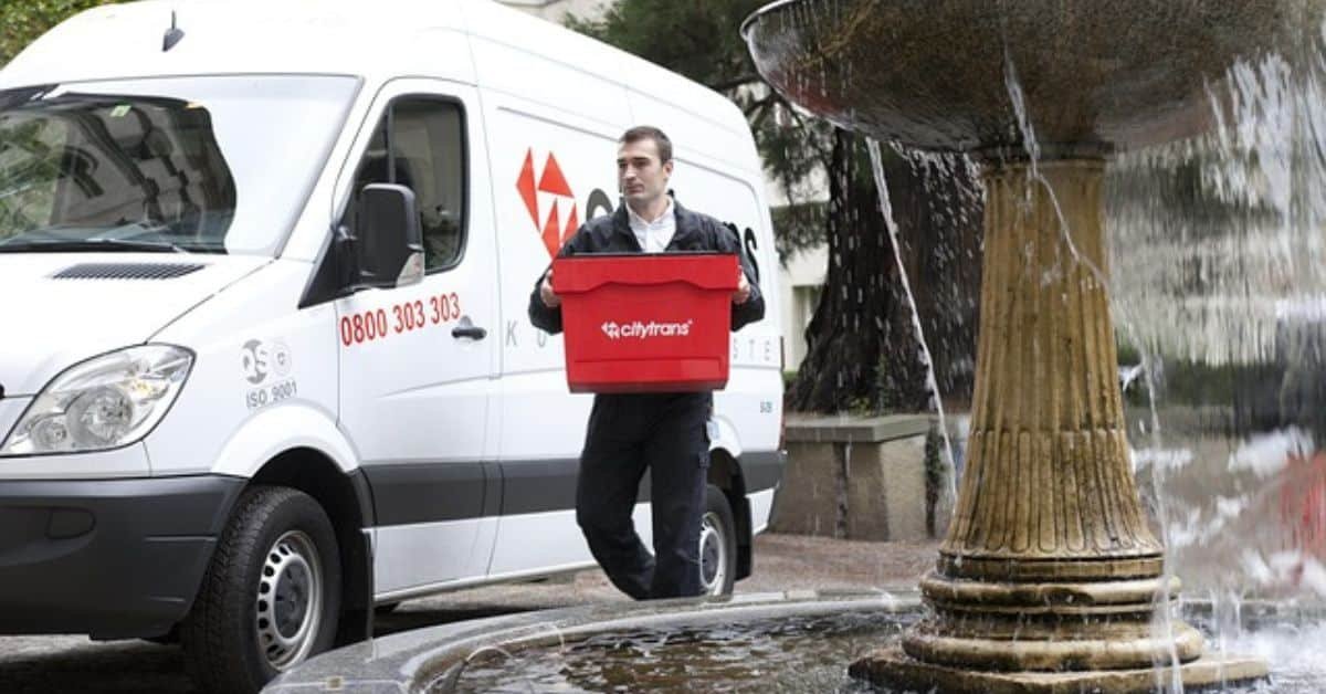 van courier services